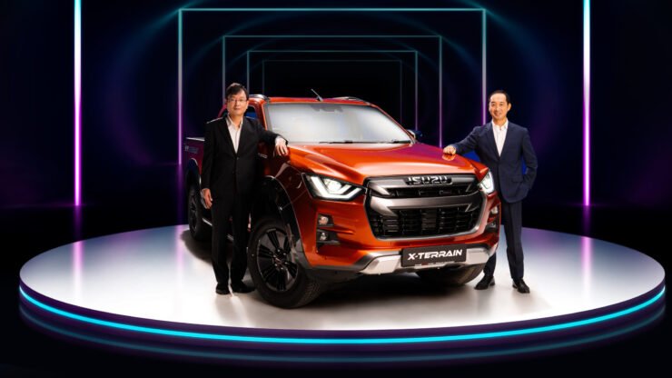 210430-isuzu-pikap-v001.jpg