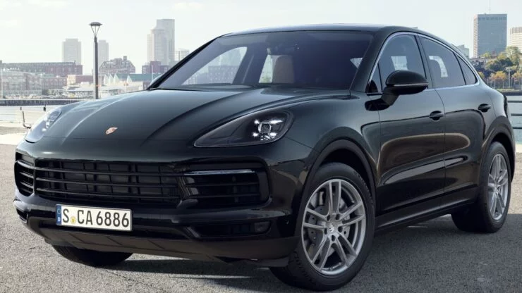 Tarikh Porsche Cayenne S Coupe masuk ke pasaran Malaysia masih belum diketahui. - Foto oleh Porsche