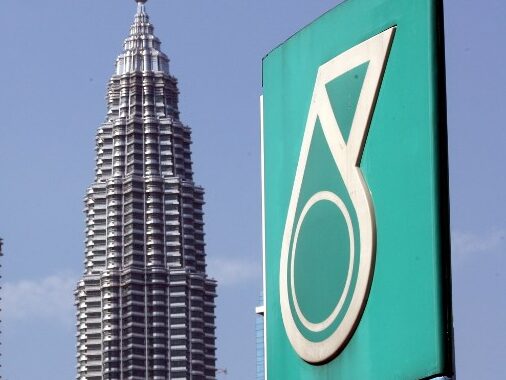 Petronas tekad untuk terus memacu pertumbuhan di sebalik senario ekonomi tidak menentu