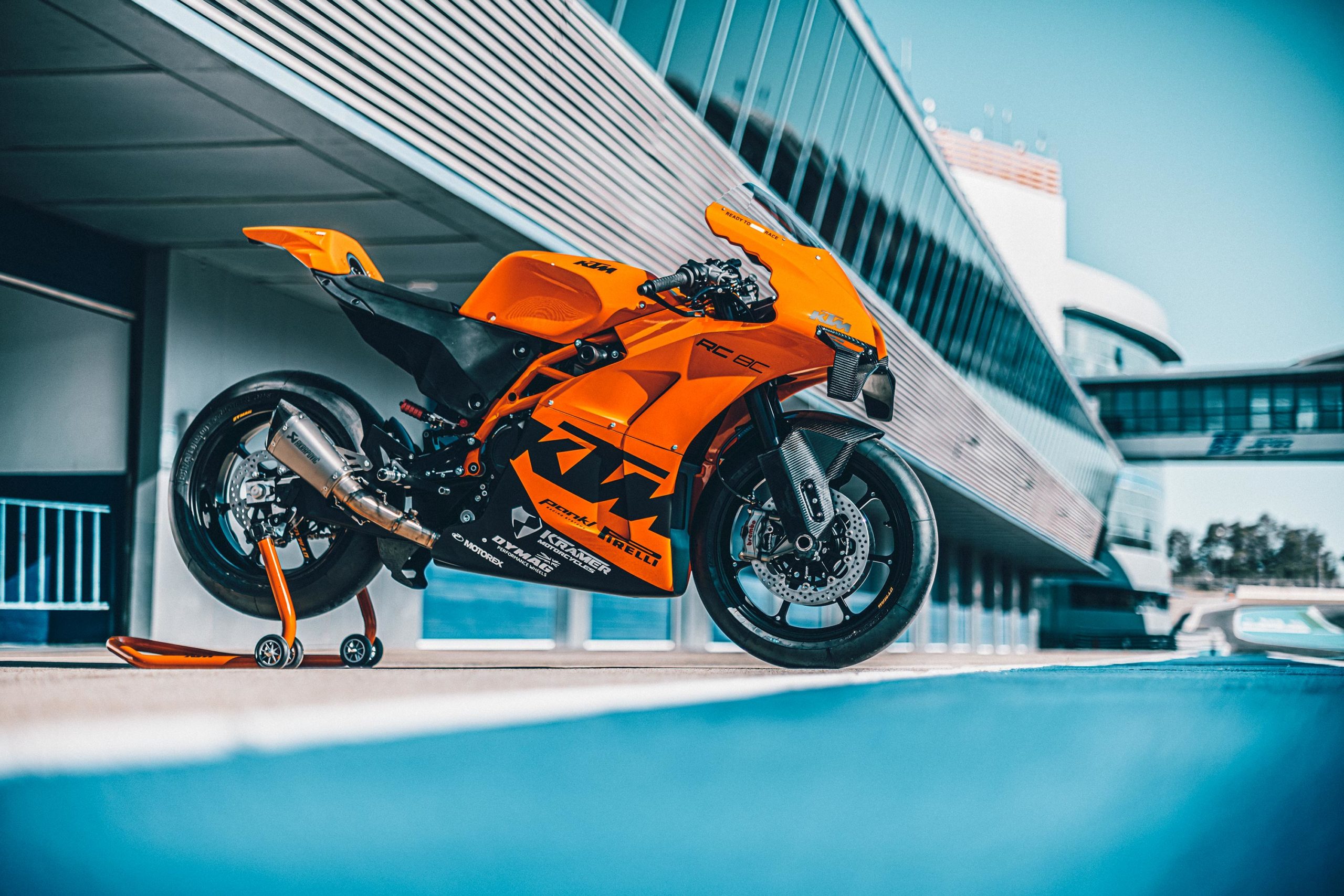 ktm rc 8c 2021 01
