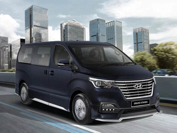 210819-starex-hyundai-v003.jpg