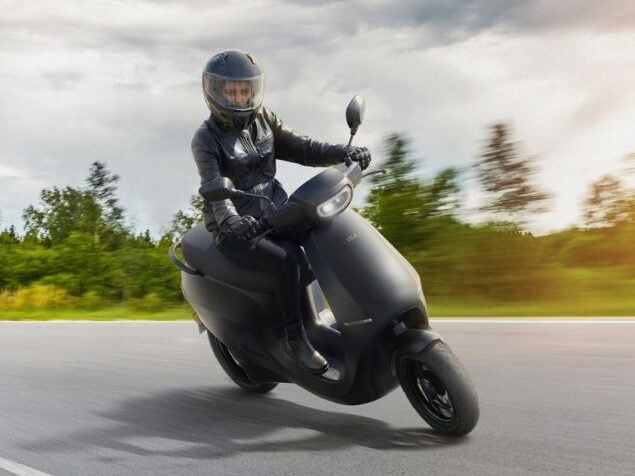 Ola Electric berjaya hasilkan skuter elektrik canggih dengan harga mampu milik. - Foto ihsan Ola Electric