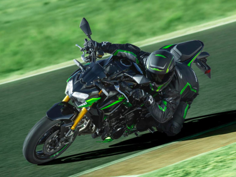 Kawasaki Z900 SE merupakan versi istimewa bagi Z900 di Eropah. - Foto fail ihsan Kawasaki