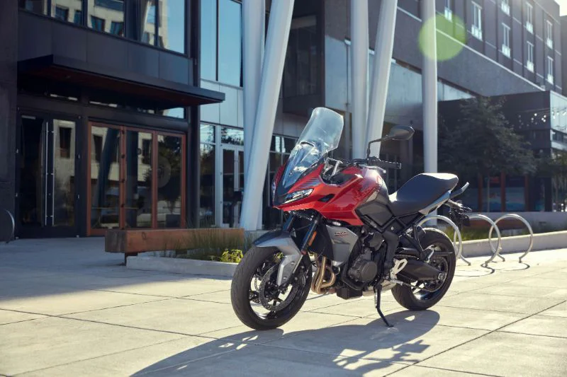triumph tiger sport 660 02