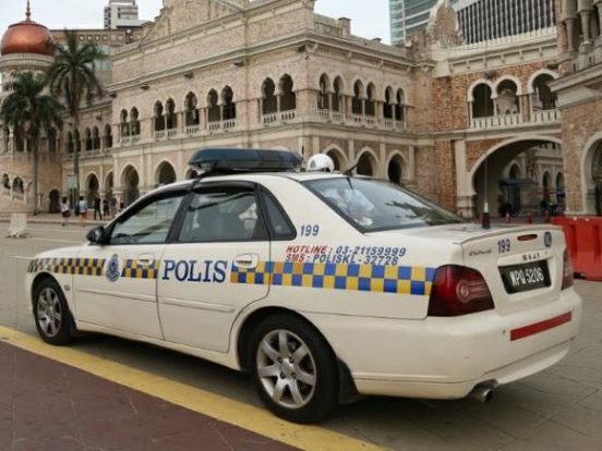 Kenderaan polis yang usang perlu diganti bagi melancarkan tugas anggota. - Foto ihsan Malay Mail
