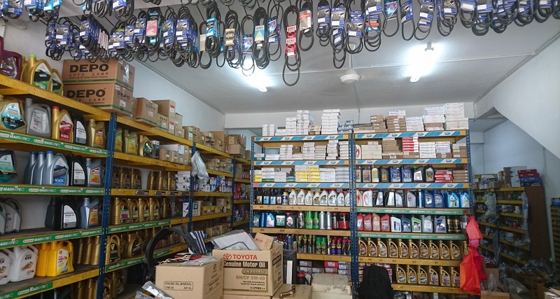 kedai alat ganti
