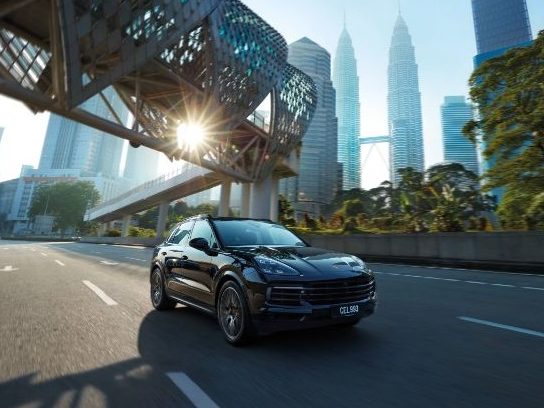 Porsche Cayenne mempunyai peminat tersendiri serata dunia termasuk Malaysia. - Foto ihsan Porsche
