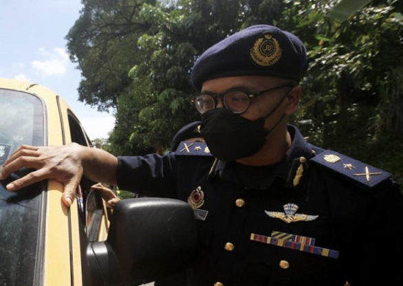 Jabatan Pengangkutan Jalan (JPJ) akan terus membuat pemantauan mengesan perkhidmatan van sekolah tanpa lesen. - Foto ihsan Bernama