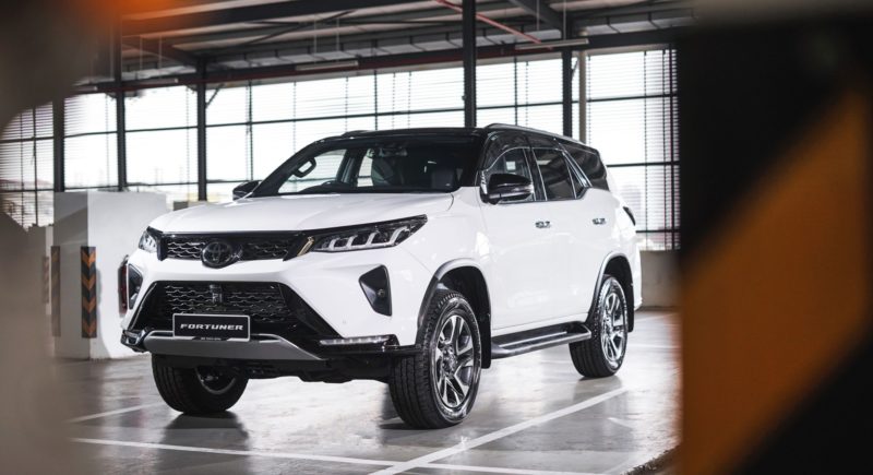toyota fortuner 2021 02
