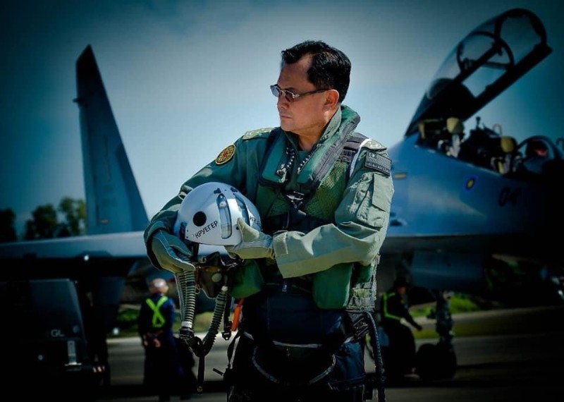 panglima tentera udara sukhoi-30 mkm 06