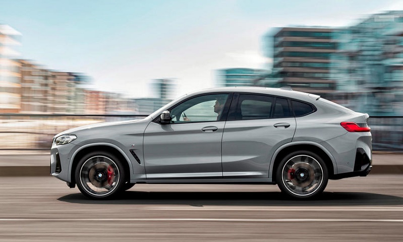 bmw x4 thumb 2022