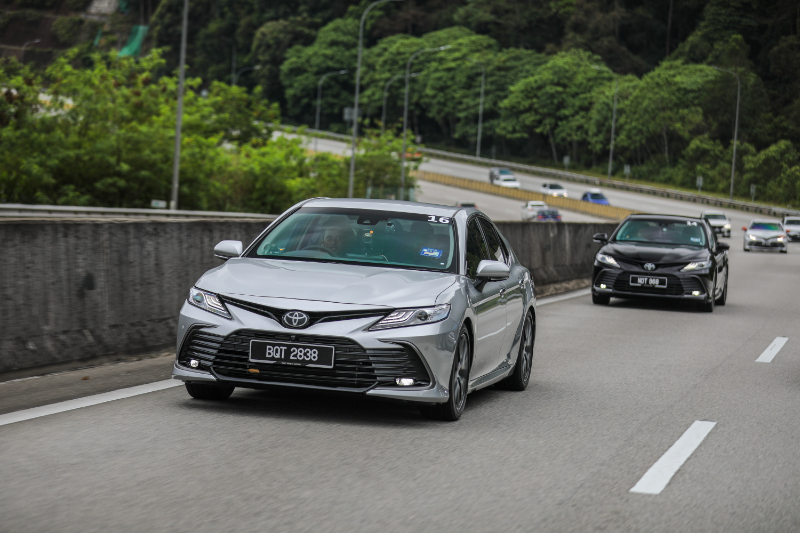 toyota camry 2022 drive 087