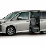 toyota voxy 05