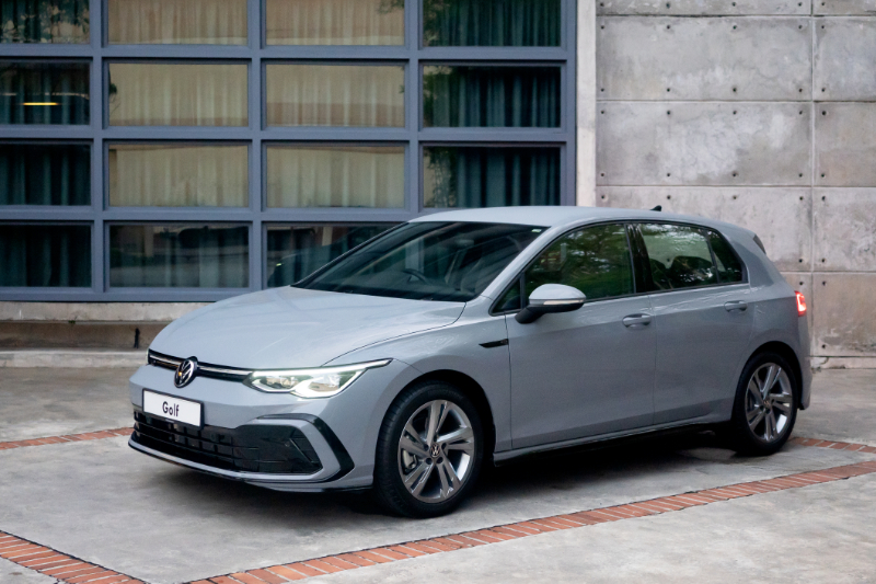vw golf mk8 r-line 02
