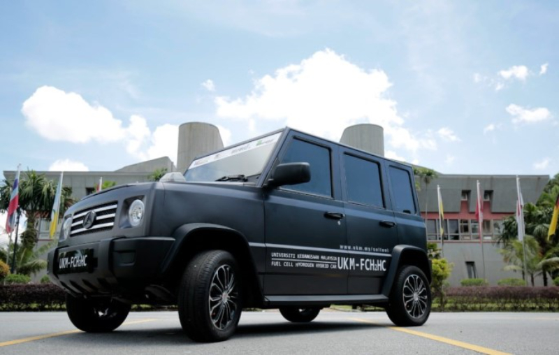 Kereta Hidrogen UKM 04