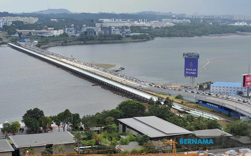 sempadan singapura malaysia