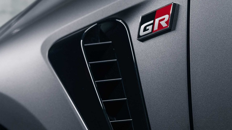 toyota gr corolla teaser 01