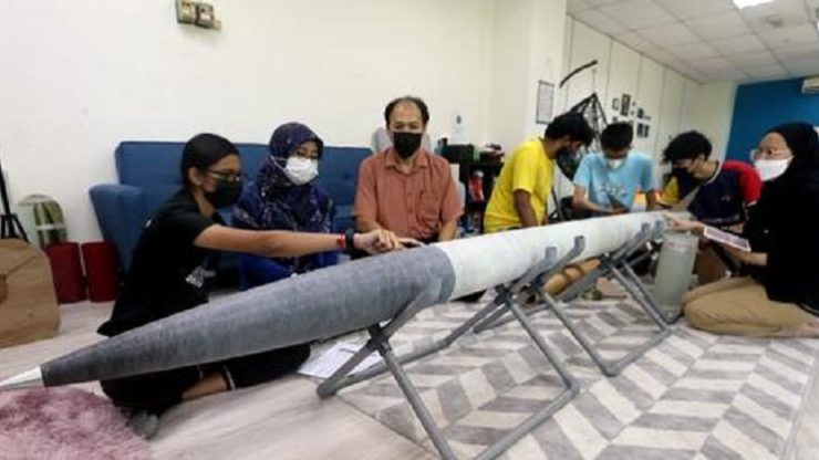 roket hebat usm