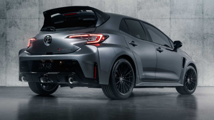 toyota gr corolla circuit edition 04