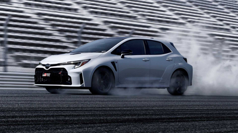 toyota gr corolla circuit edition 16