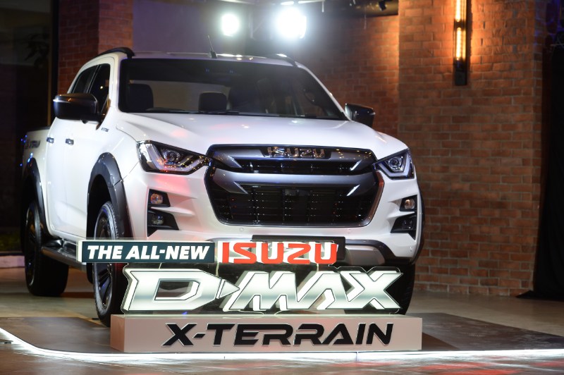 isuzu dmax x-terrain 2022 13