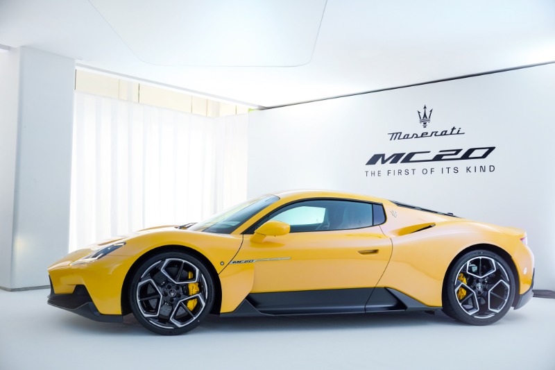 maserati mc20 2022 29