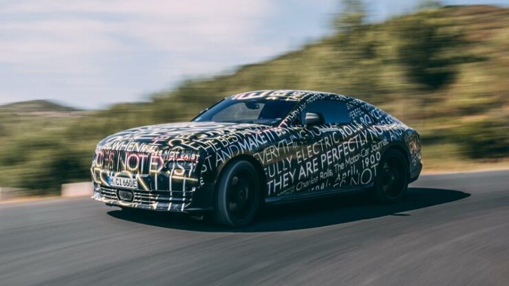 Rolls-Royce Spectre ujian 02