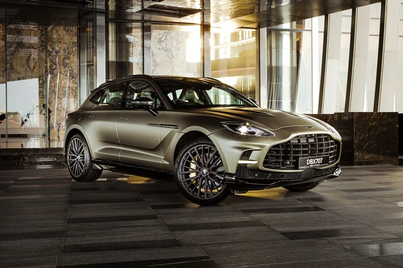 01_Aston Martin DBX707 MY Launch