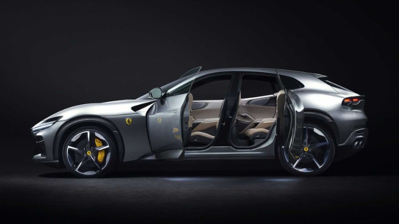 ferrari purosangue 2023 13
