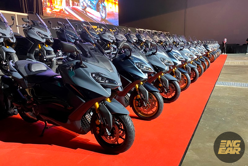 Yamaha TMAX Tech Max 02