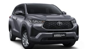 toyota innova zenix 2023 02