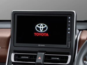 toyota innova zenix 2023 04