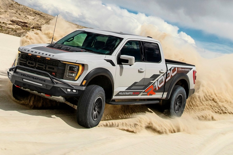 hennessey-velociraptor-1000-release-high-5