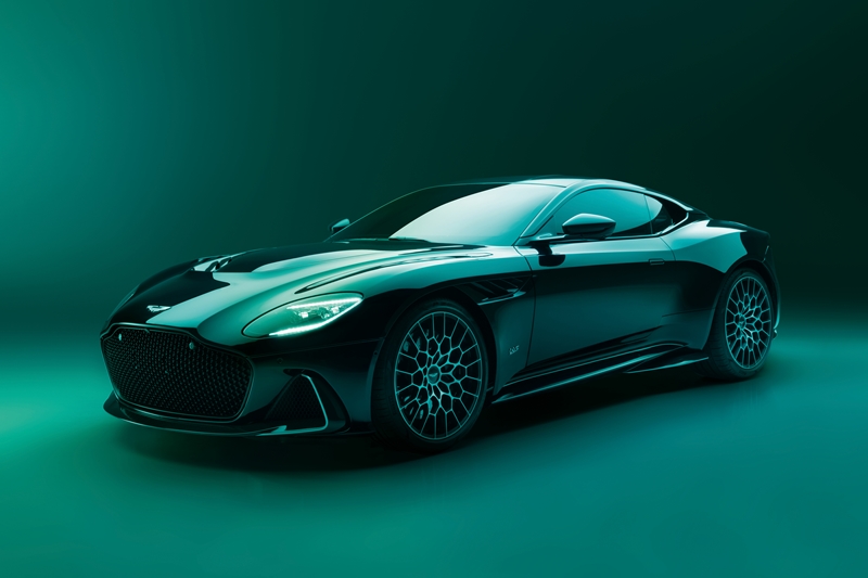Aston Martin DBS 770 Ultimate 01