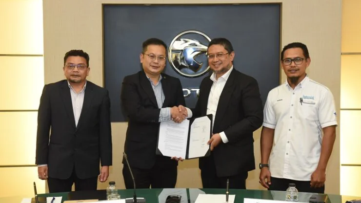 Proton Global Services dan Industrial Labs 02