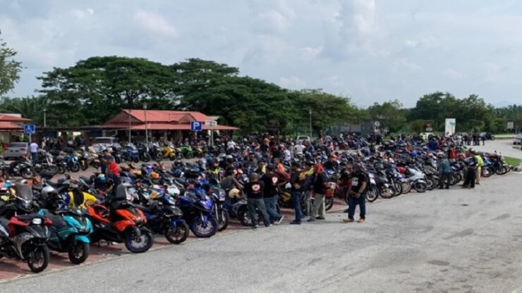 konvoi motosikal
