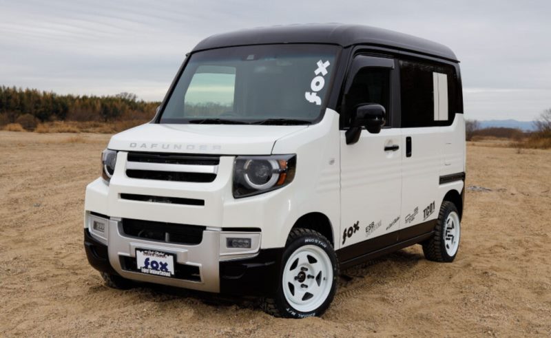 Honda N-Van Land Rover Defender 02