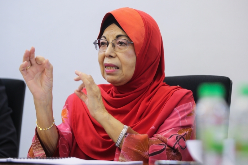 datuk aishah ahmad