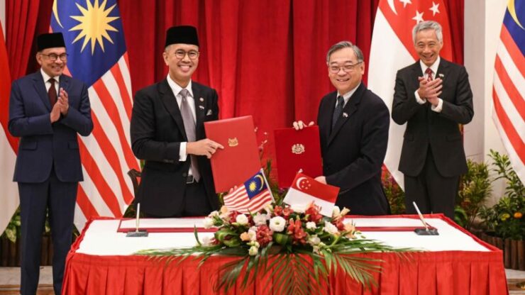 malaysia singapura ev 01