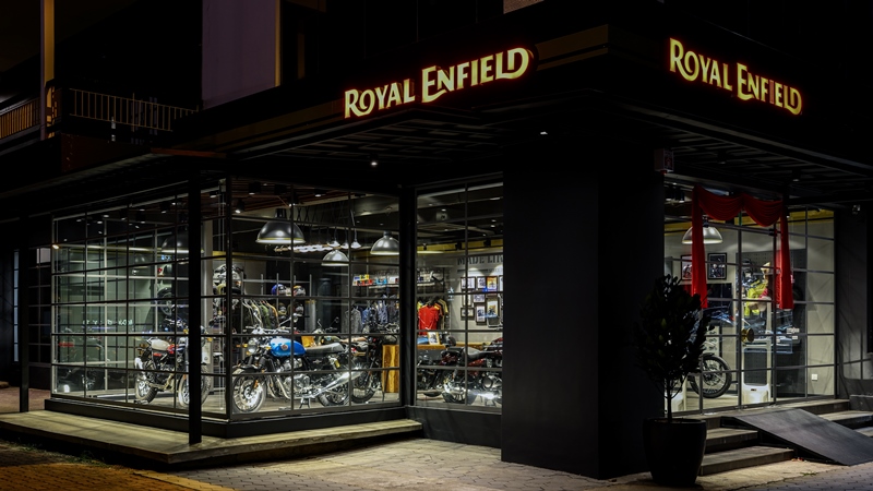 Royal Enfield Penang 01