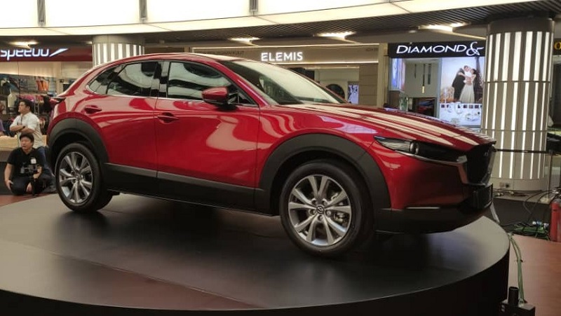 mazda cx-30 thumb