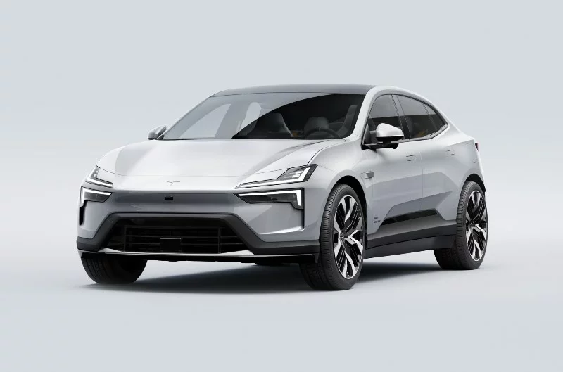 666112_20230418_Polestar_4