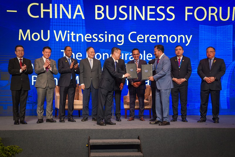 DRB-Hicom Geely HOA signing