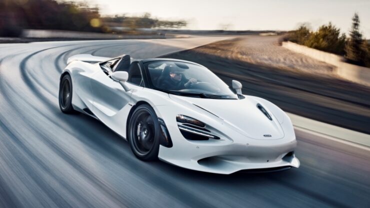 McLaren 750S 02