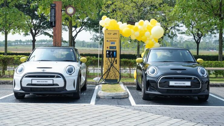 Pengecas MINI Wheelcorp Premium Eco Sanctuary 01