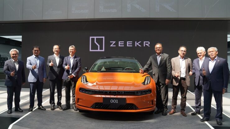 proton zeekr 02
