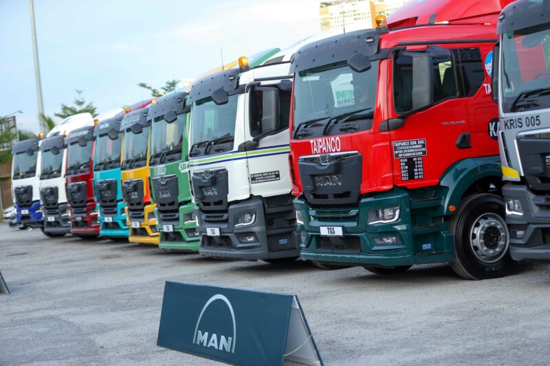 MAN Malaysia acara penyerahan terbesar 02