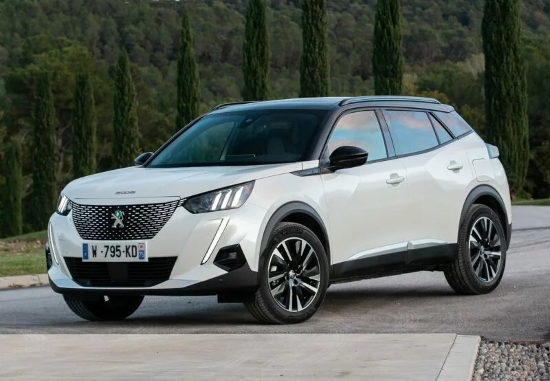 Peugeot-e-2008-2020-1600-01