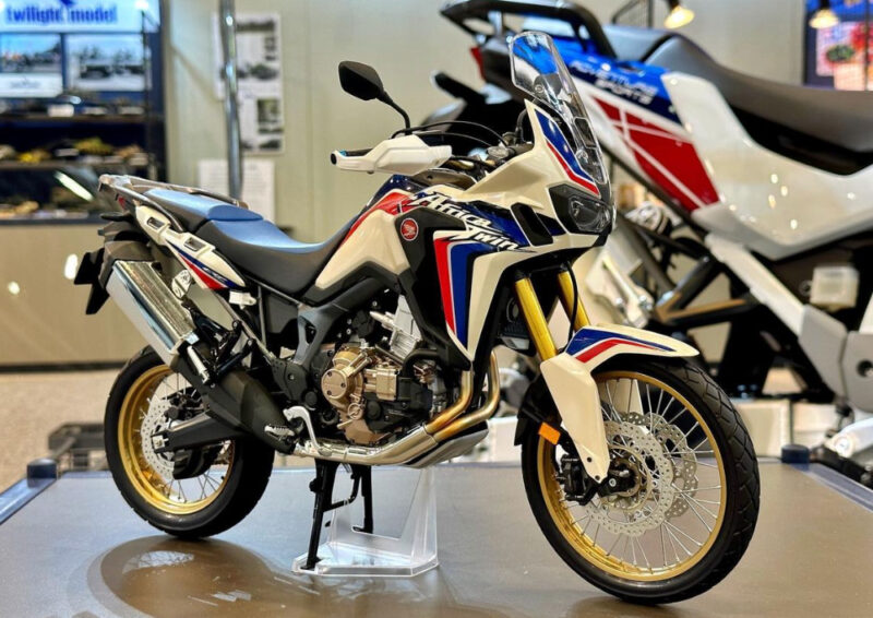 tamiya honda africa twin 1-6 14