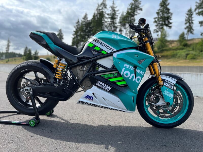Eva Ribelle RS – Super Hooligan